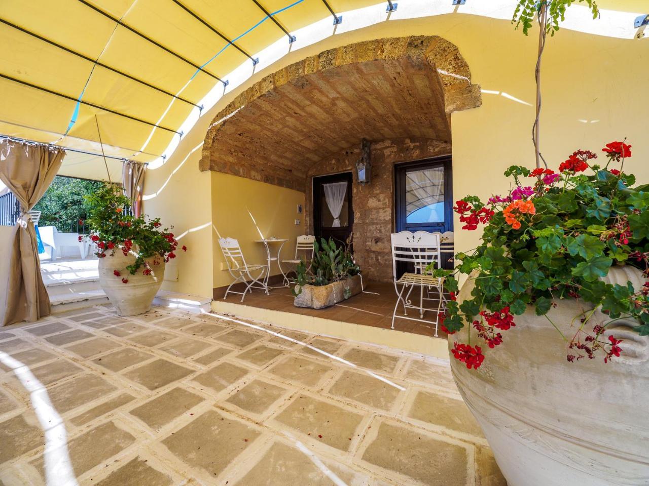 Antica Masseria Rottacapozza ตอร์เร ซาน จิโอวานนิ อูเจนโต ภายนอก รูปภาพ