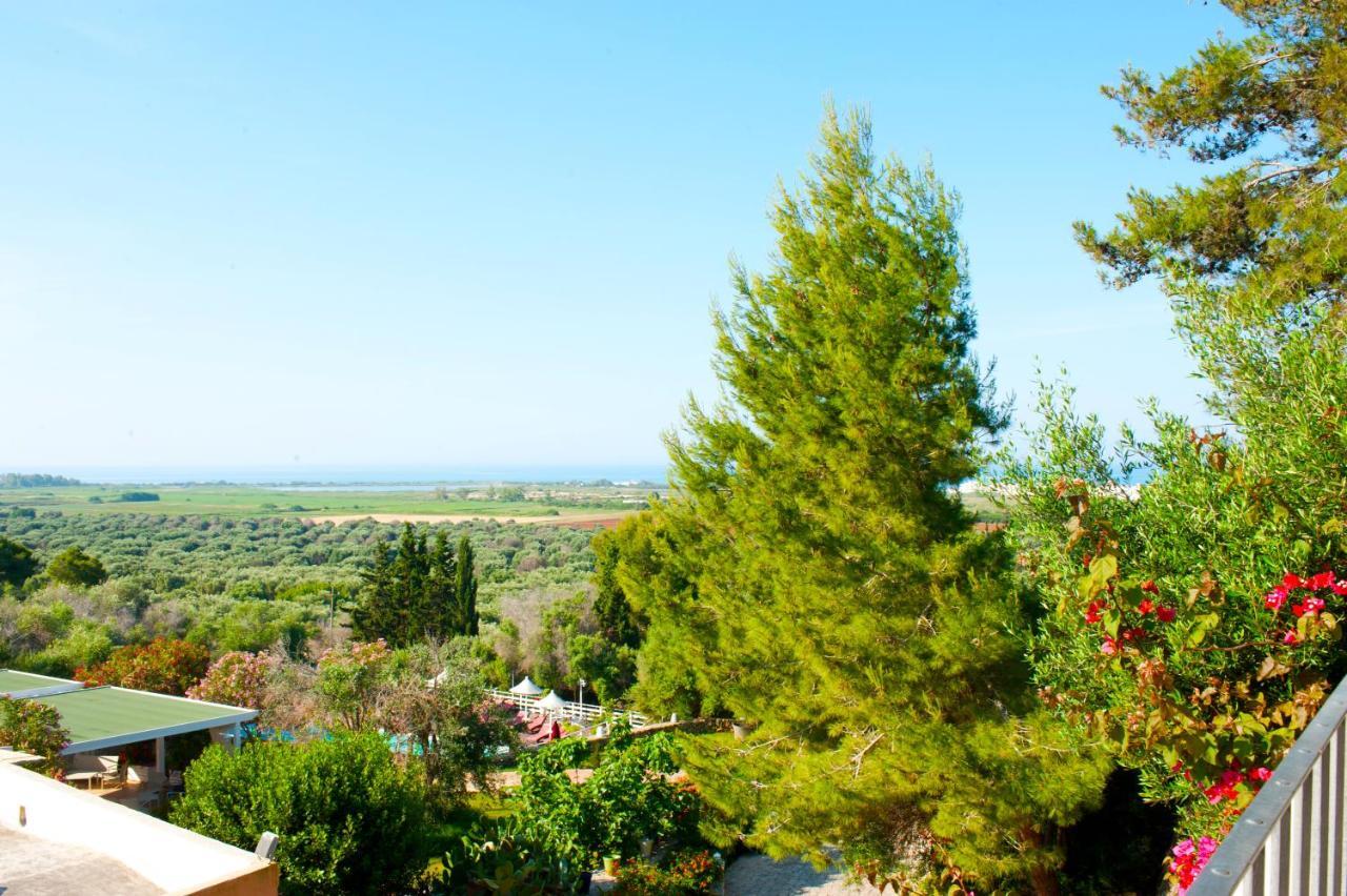 Antica Masseria Rottacapozza ตอร์เร ซาน จิโอวานนิ อูเจนโต ภายนอก รูปภาพ